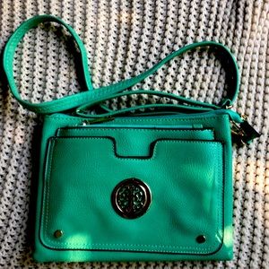 Leather green cross bag